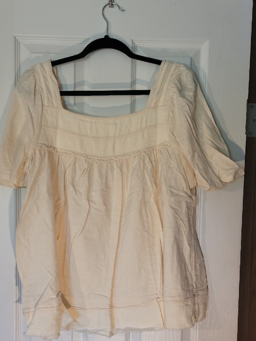 Oli & Hali Cream Square-Neck Balloon Short Sleeve - Picture 3 of 3